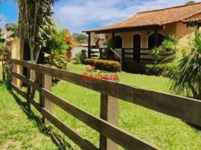 Casa com 3 quartos à venda na Rua Marcílio Dias, Balneário São Pedro, São Pedro da Aldeia, 400 m2 por R$ 329.000