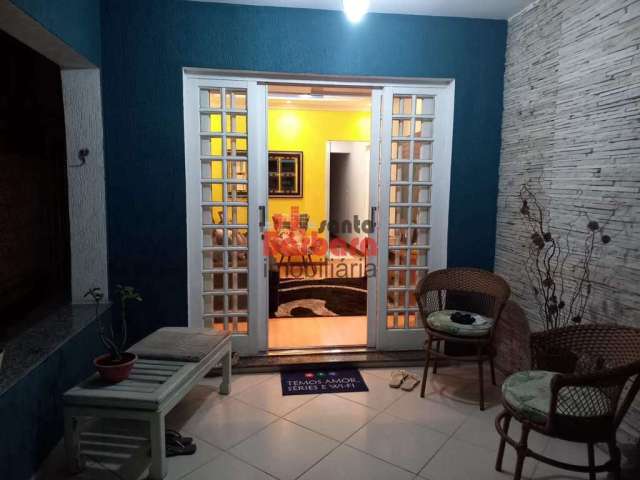 Casa com 2 dorms, Largo do Barradas, Niterói - R$ 800 mil, Cod: 6028