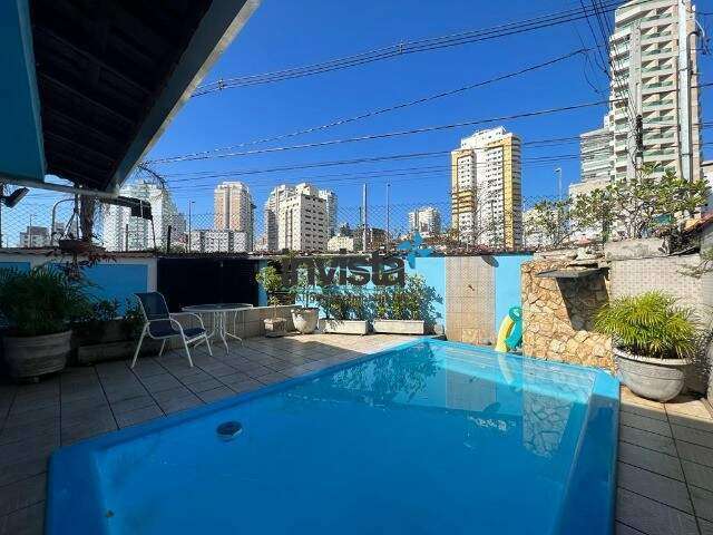 Casa Geminada à venda no bairro Campo Grande