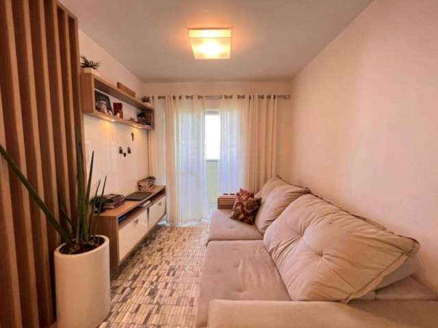 Apartamento com 2 dormitórios no Espinheiros