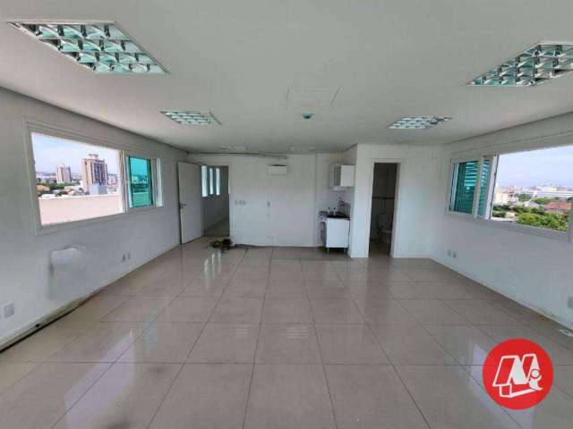 Aluga-se sala comercial na cobertura com 127m² na Ipiranga