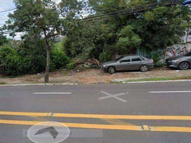 No bairro Glória, terreno de 450 m²