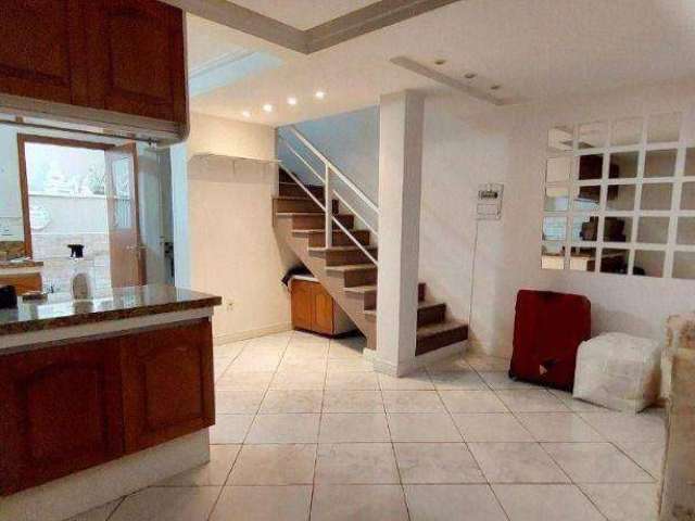 Sobrado com 3 dormitórios para alugar, 100 m² por R$ 2.496,00/mês - Sarandi - Porto Alegre/RS