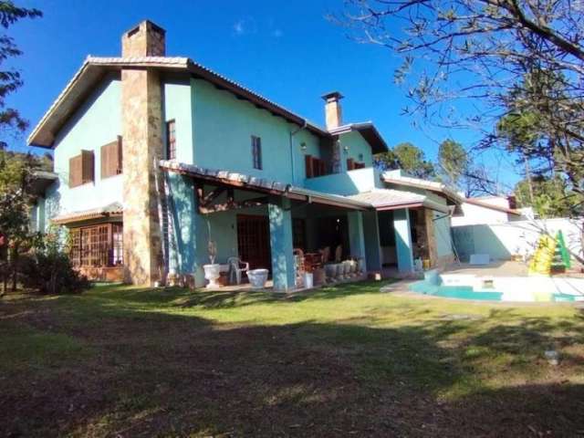 Casa em Condomínio para Locação em Santana de Parnaíba, Alphaville, 4 dormitórios, 2 suítes, 6 banheiros, 4 vagas