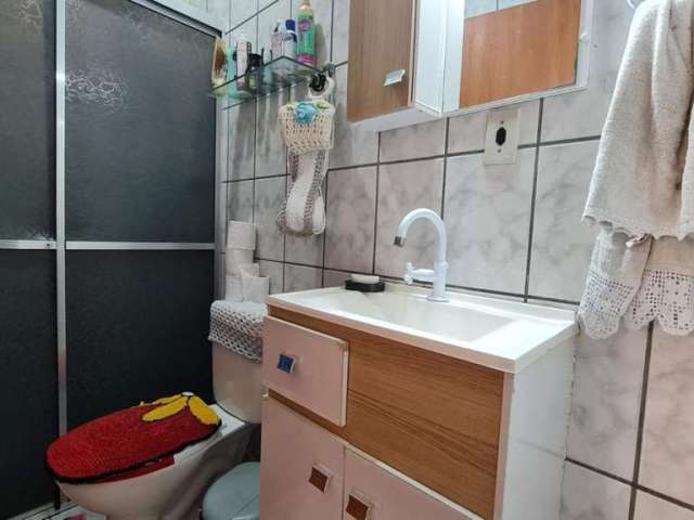 Casa para Venda em Sorocaba, Jardim Wanel Ville V, 2 dormitórios, 1 banheiro, 2 vagas