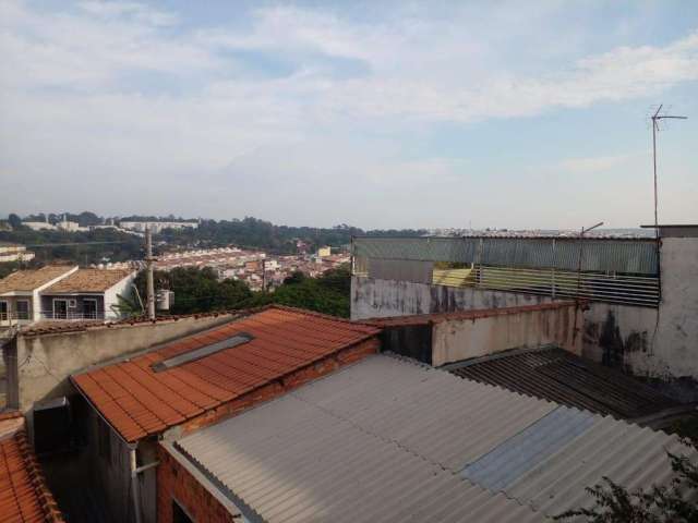 Casa para Venda em Sorocaba, Itavuvu, 3 dormitórios, 2 banheiros, 4 vagas