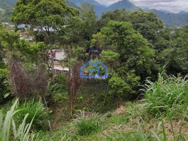 Oportunidade de terreno de 393m² com vista Mar, localizado no bairro do Massaguaçu, em Caraguatatub