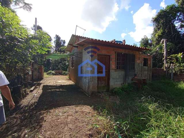 Terreno  com edícula à venda no  Morro do Algodão, Caraguatatuba - SP  360m² com agua e luz instala