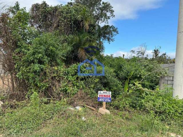 Terreno de 250m² à venda no bairro Golfinho em Caraguatatuba, SP - Ótimo investimento para construi