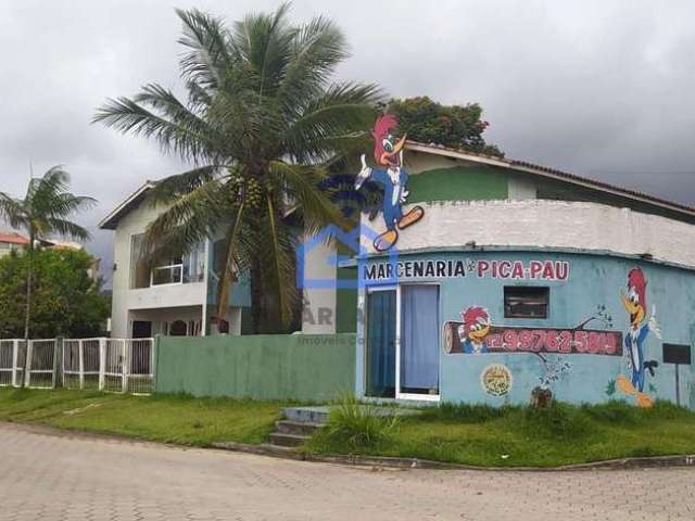 Área comercial frente-mar à venda no bairro do Massaguaçu em Caraguatatuba, SP - Quarteirão inteiro