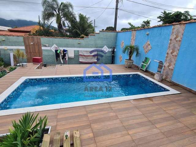 Casa à venda no bairro Canto do Mar em São Sebastião, SP - Venha viver a poucos passos da praia, co