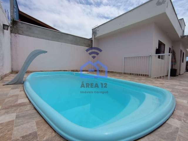 Casa à Venda no bairro do Morro do Algodão em Caraguatatuba, SP - Duas suítes e Piscina em 180m² de