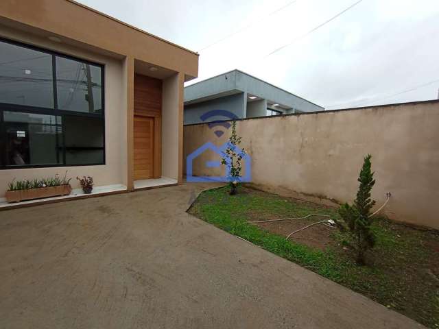 Casa à Venda no bairro do Morro do Algodão em Caraguatatuba, SP - Imóvel aconchegante com 3 dormitó