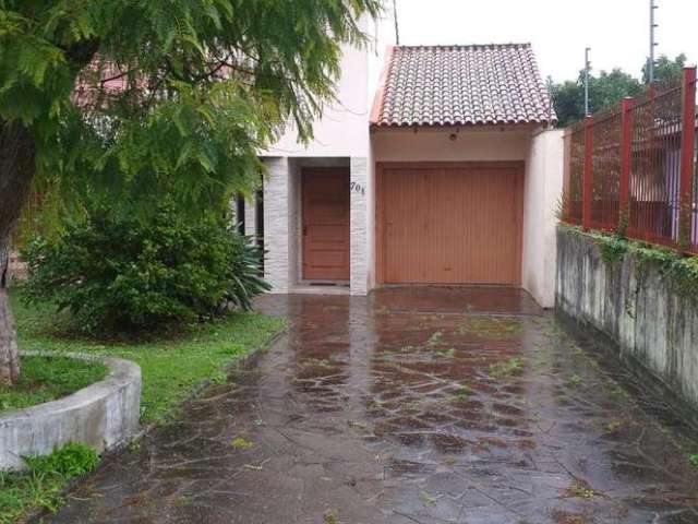 Casa para Venda em Porto Alegre, Vila Nova, 3 dormitórios, 1 suíte, 2 banheiros, 3 vagas