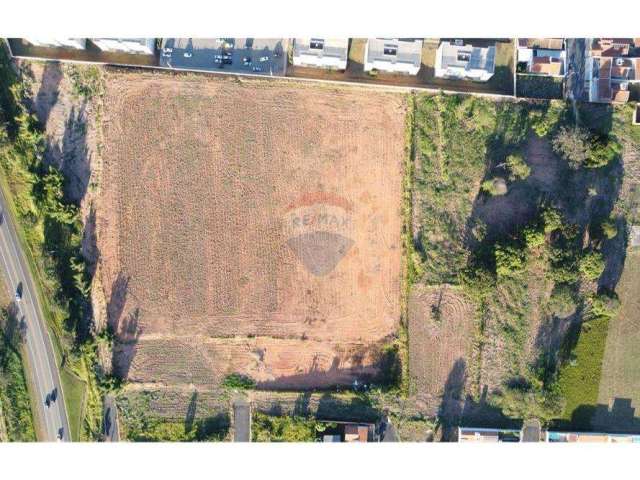 Terreno em Mogi Mirim para Incorporação 33.000 m²