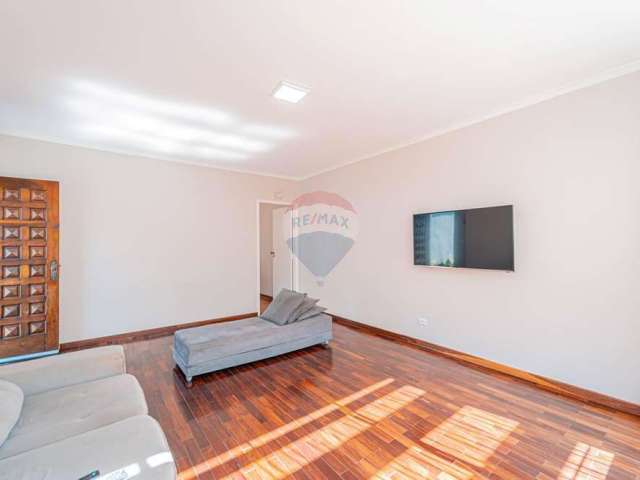 Excelente Casa Sobrado 195m², 3 dorm (01 suíte), 2 vagas à venda no Parque Jabaquara - São Paulo.