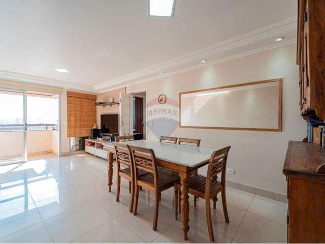 Apartamento na Vila Alexandria - 2 dormitórios, 70m² , 1 vaga e 2 banheiros - R$ 535.000,00