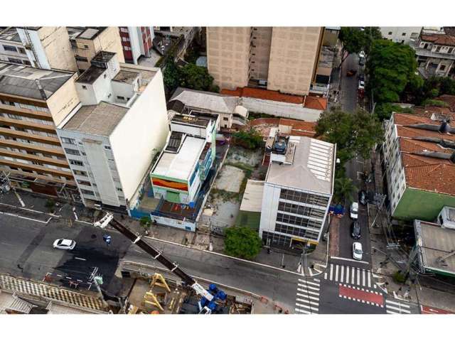 Terreno na Rua Pedroso - Bela Vista - SP