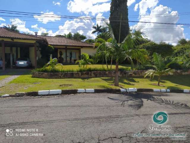 Casa em condomínio fechado com 4 quartos à venda na Rua Assis, Parque Dom Henrique, Cotia, 500 m2 por R$ 1.600.000