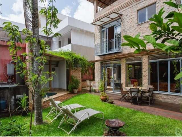 Casa com 5 quartos à venda na Avenida Professor Rubens Gomes de Souza, --, Jardim Cordeiro, São Paulo por R$ 5.900.000