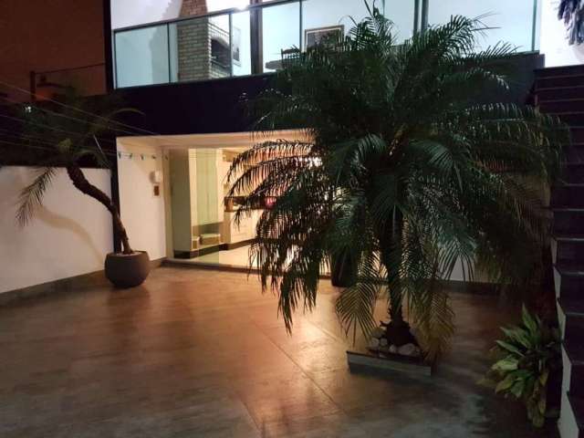 Casa com 3 quartos à venda na Rua Groelândia, --, Parque das Nações, Santo André por R$ 1.800.000