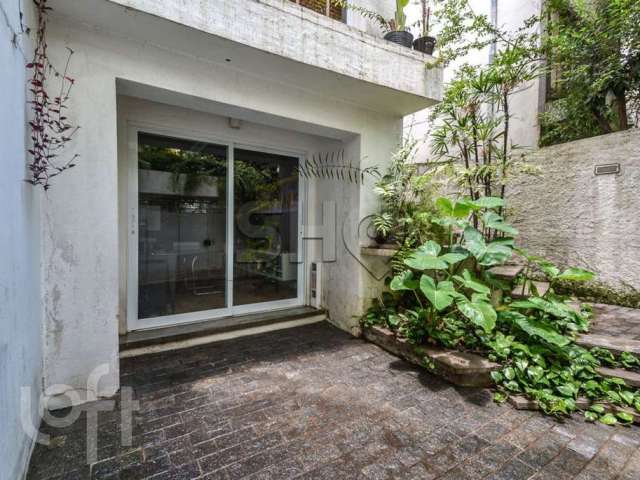 Casa com 2 quartos à venda na Rua Aimberê, --, Perdizes, São Paulo por R$ 3.250.000
