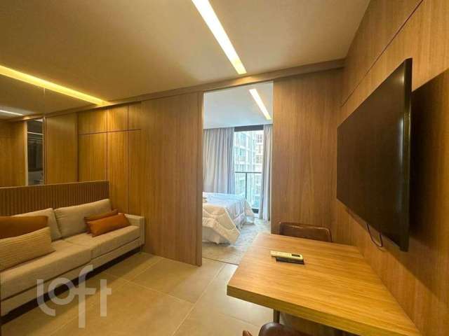 Apartamento com 1 quarto à venda na Rua Jesuíno Arruda, --, Itaim Bibi, São Paulo por R$ 915.000