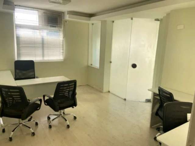 Sala comercial à venda na Avenida Cidade Jardim, --, Jardim Paulistano, São Paulo por R$ 1.600.000