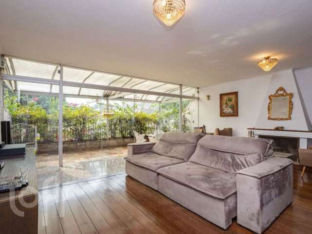 Casa com 4 quartos à venda na Ubatuba, --, Consolação, São Paulo por R$ 3.380.000