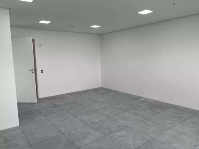 Sala comercial à venda na Rua Benedito Fernandes, --, Santo Amaro, São Paulo por R$ 450.000