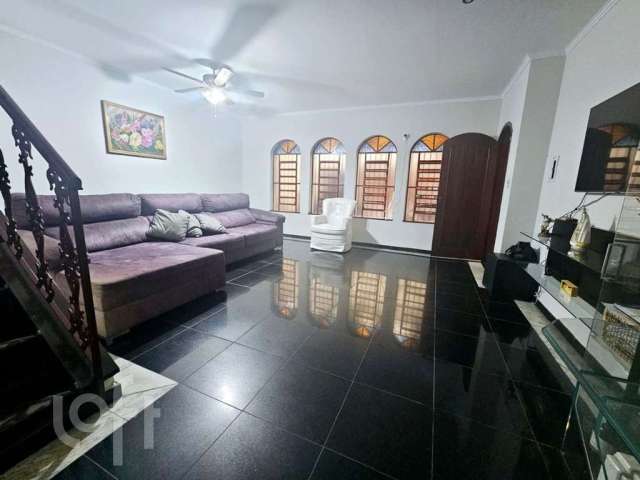 Casa em condomínio fechado com 5 quartos à venda na Parati, --, Vila Gilda, Santo André por R$ 1.150.000