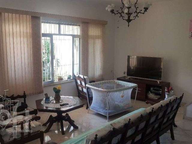 Casa com 3 quartos à venda na Rua Tibagi, --, Santa Maria, São Caetano do Sul por R$ 1.600.000