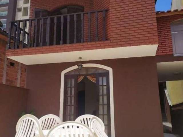 Casa com 3 quartos à venda na Rua Evaristo Rodrigues de Arruda, --, Centro, Guarulhos por R$ 910.000