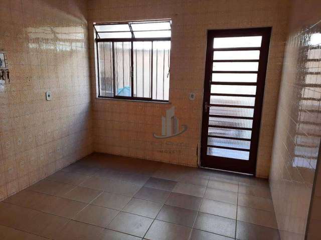 Casa com 3 quartos à venda, 191 m² por R$ 875.000 - Sessenta - Volta Redonda/RJ