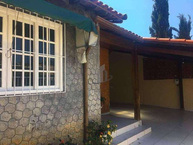 Casa com 3 suítes à venda, 256 m² por R$ 850.000 - Montese - Resende/RJ