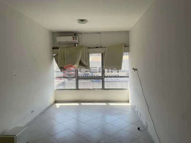 Sala comercial com 1 sala à venda na Rua Conde de Bonfim, Tijuca, Rio de Janeiro, 30 m2 por R$ 250.000