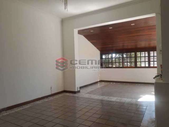 Apartamento com 3 quartos à venda na Rua Almirante Alexandrino, Santa Teresa, Rio de Janeiro, 168 m2 por R$ 750.000