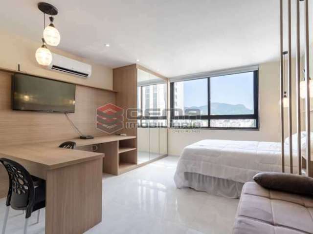 Apartamento com 1 quarto para alugar na Rua Senador Dantas, Centro, Rio de Janeiro, 33 m2 por R$ 2.600