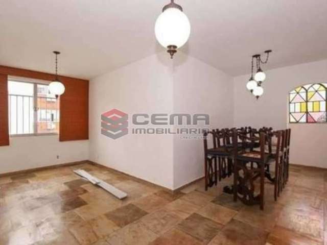 Apartamento com 3 quartos à venda na Rua Soares Cabral, Laranjeiras, Rio de Janeiro, 120 m2 por R$ 830.000