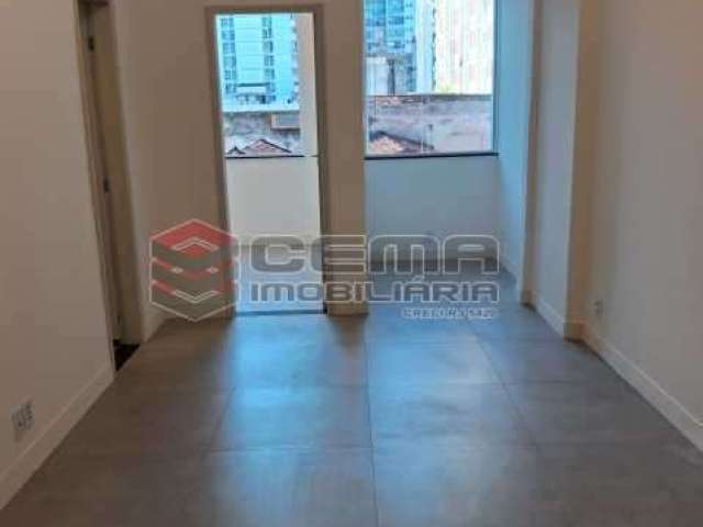 Apartamento com 1 quarto à venda na Rua do Resende, Centro, Rio de Janeiro, 35 m2 por R$ 300.000