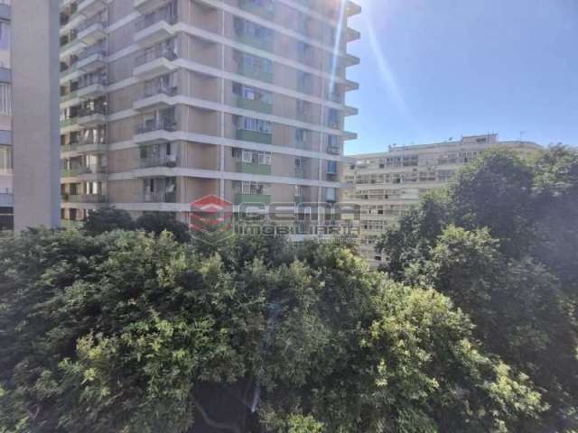 Kitnet / Stúdio à venda na Rua Cândido Mendes, Glória, Rio de Janeiro, 34 m2 por R$ 335.000