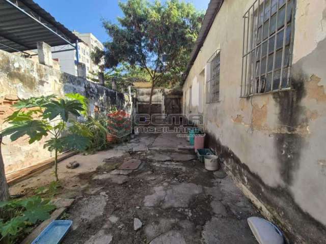 Casa com 3 quartos à venda na Rua Sousa Franco, Vila Isabel, Rio de Janeiro, 500 m2 por R$ 980.000