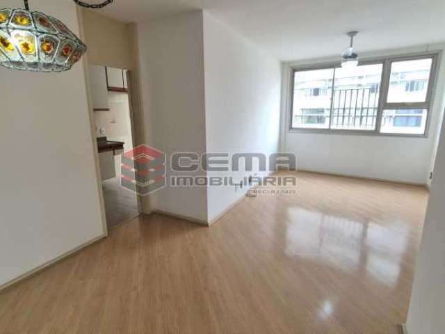 Apartamento com 2 quartos à venda na Rua Machado de Assis, Flamengo, Rio de Janeiro, 72 m2 por R$ 850.000