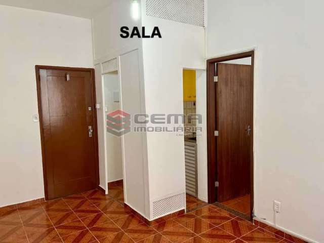 Apartamento com 1 quarto para alugar na Rua Santo Amaro, Glória, Rio de Janeiro, 30 m2 por R$ 1.500