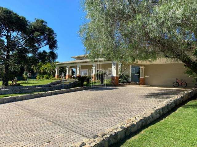 Casa Térrea de alto padrão à venda no Condomínio Chácara Natureza em Foz do Iguaçu.