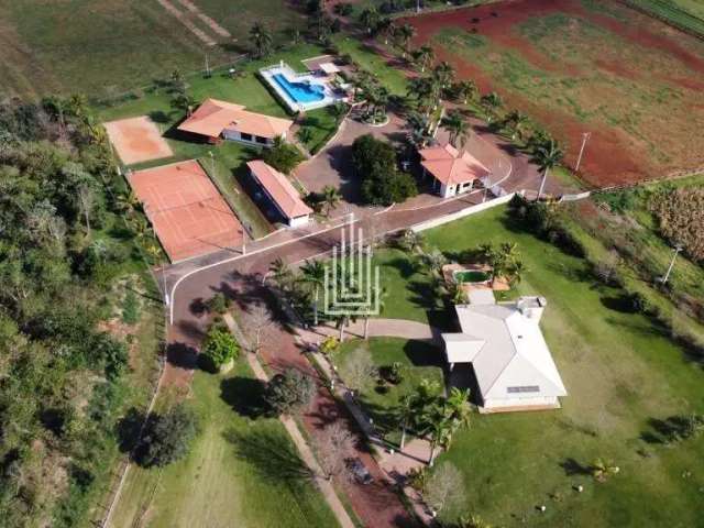 Terreno à venda no Condominio Rosa de Sarom em Foz do Iguaçu.