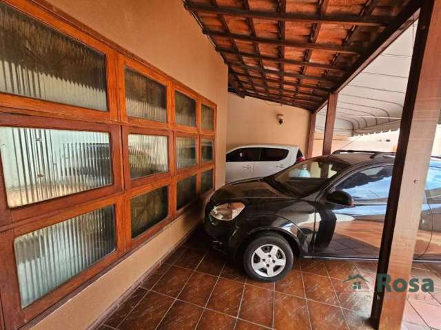 Casa para venda, 3 quartos, sendo uma suíte, Jardim Cuiabá, Cuiabá - CA5617