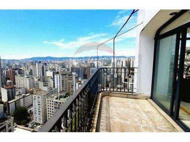 Cobertura duplex à venda no condomínio Porto Fino, vista exuberante, 24° andar! São 469m² de área privativa, sendo 5 dormitórios com 2 suítes e closts