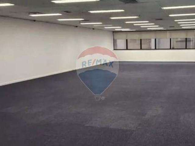 Laje Comercial/Sala com 233m² e 8 vagas de garagem nos Jardins, região da Paulista