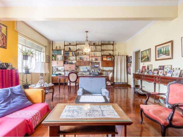 Vende apartamento com PREÇO REDUZIDO, 3 dormitórios, de 212m² por R$ 1.450.000,00 - em Consolação, na Rua Visconde de Ouro Preto, 147 - São Paulo/SP